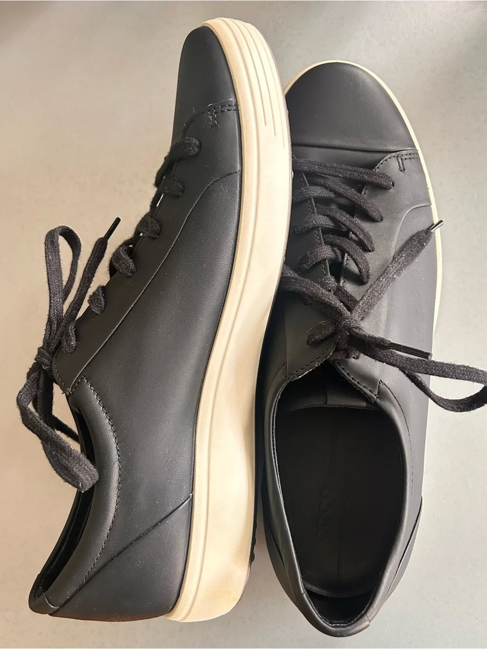 Ecco Black Leather Lace-Up Sneakers with Cream Outsole